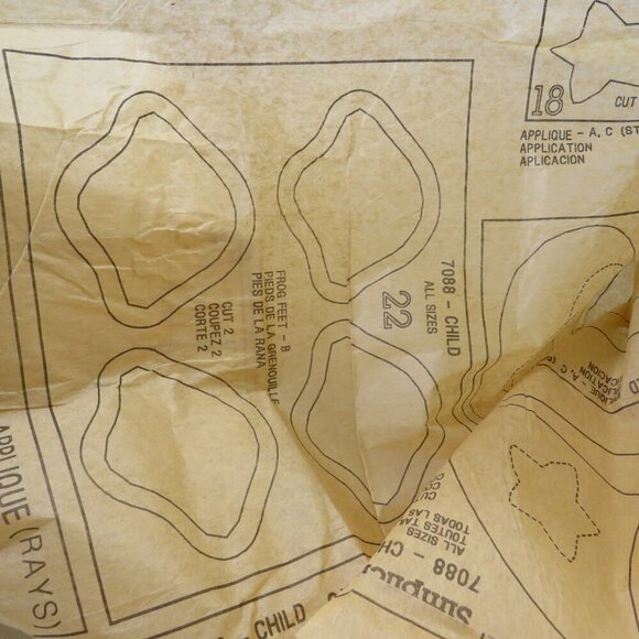 Simplicity 7088 Pattern Toddler size 2-4 UNCUT shirt, pants, overalls, shorts - Picture 10 of 10